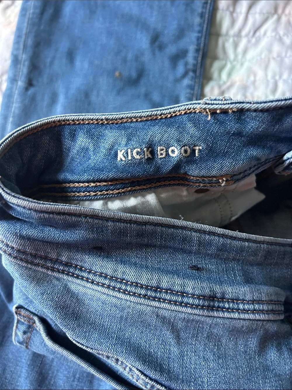 women’s american eagle kick boot jeans